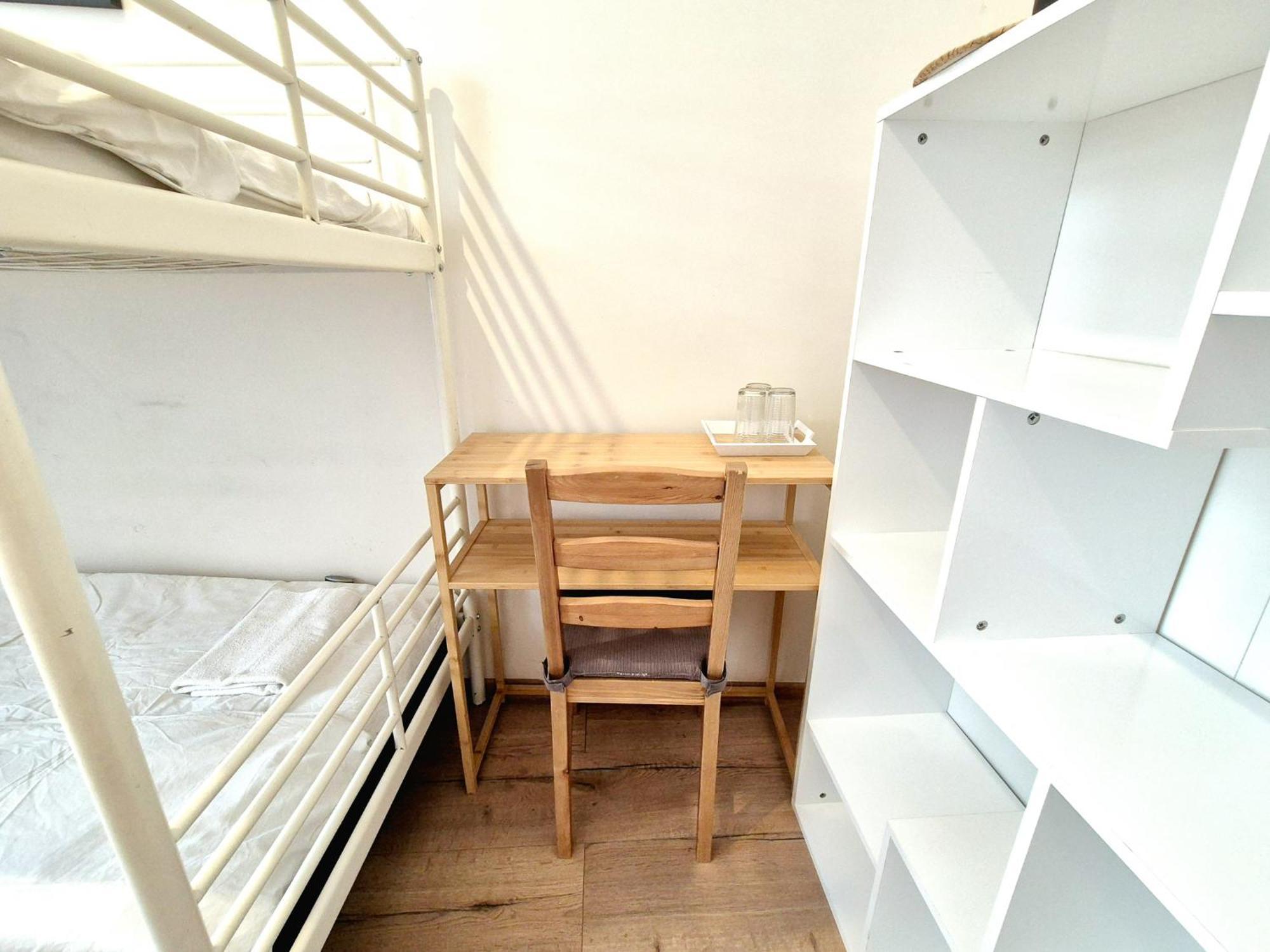 Pini Hostel - Przytulne Pokoje W Centrum Krakowa Eksteriør billede