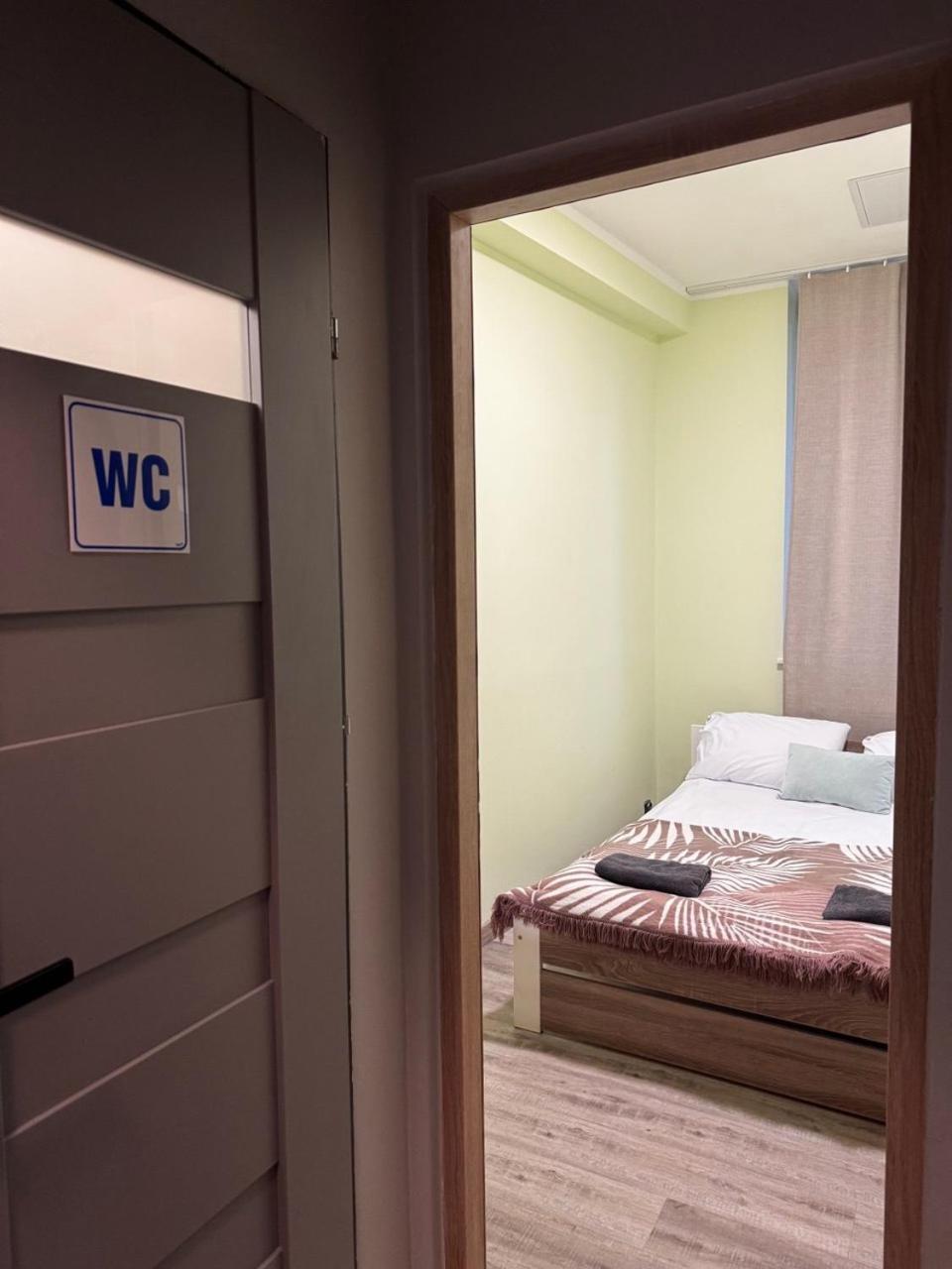 Pini Hostel - Przytulne Pokoje W Centrum Krakowa Værelse billede